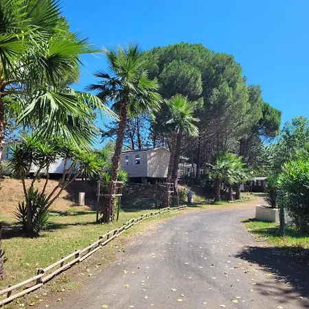 Camping Joli Mobil-home Spacieux, Climatise, 3