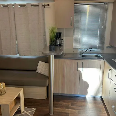 Joli Mobil-home Spacieux, Climatise, 3 Agde